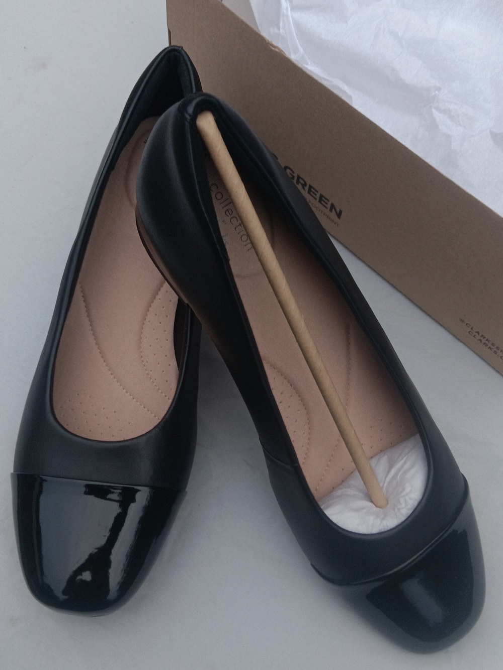 Clarks Marilyn Sara New In Box Black Patent-Toe Women's Pumps Size 11.5 W
